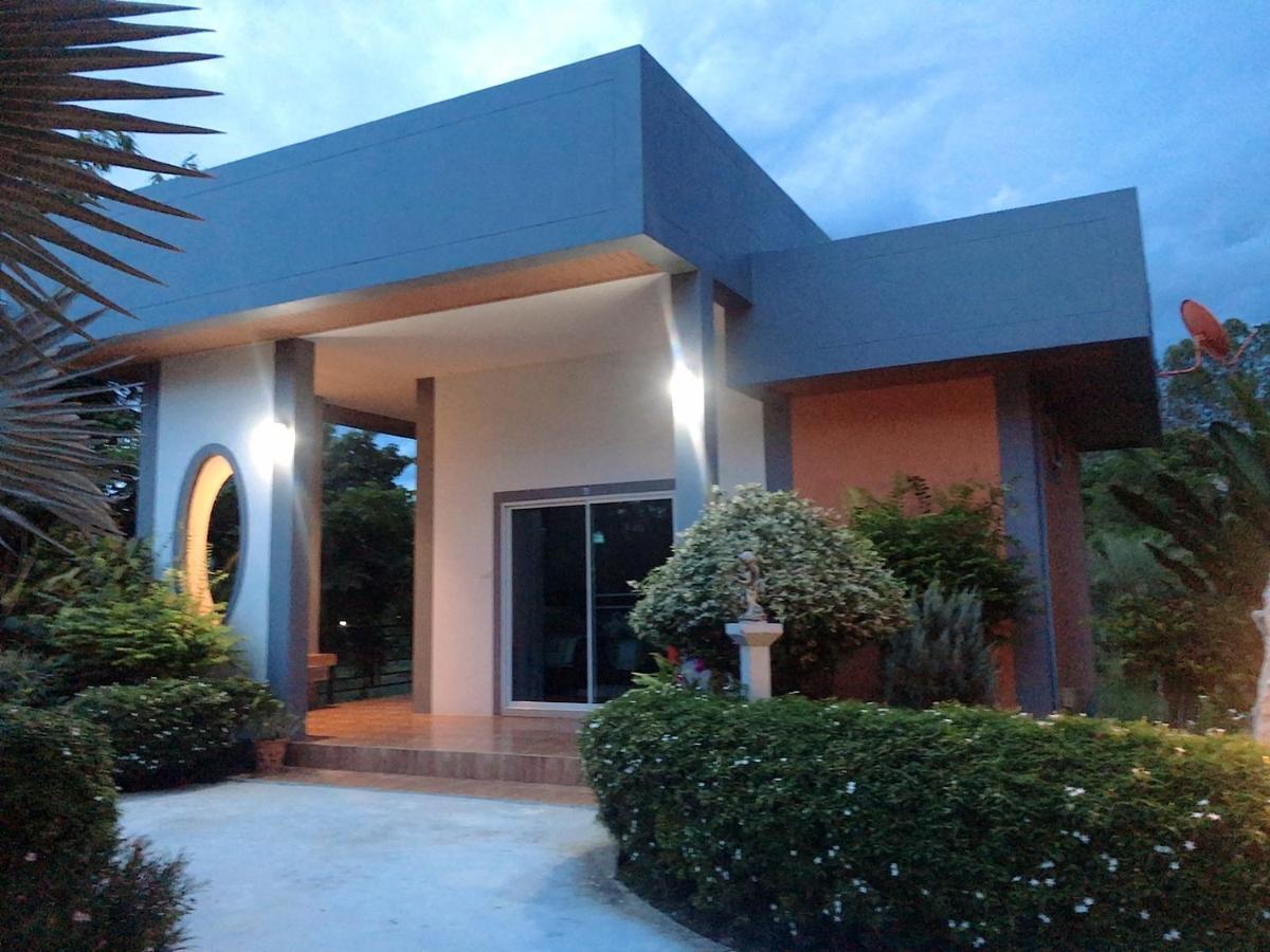Ok Farm Resort Det Udom Exterior foto