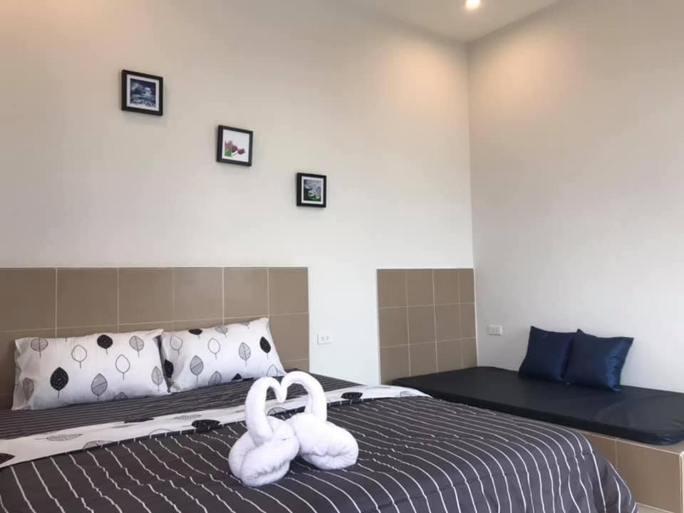 Ok Farm Resort Det Udom Exterior foto