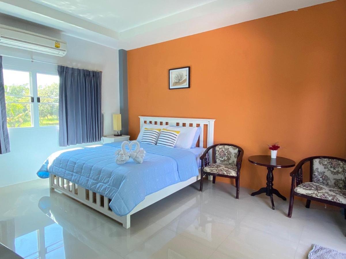 Ok Farm Resort Det Udom Exterior foto